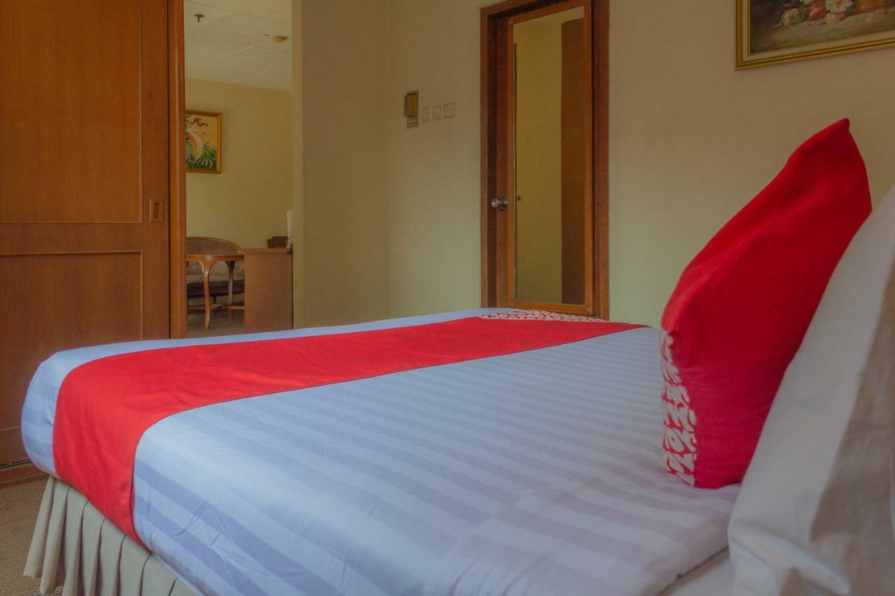Collection O 7 Hotel Melawai Jakarta Exterior photo
