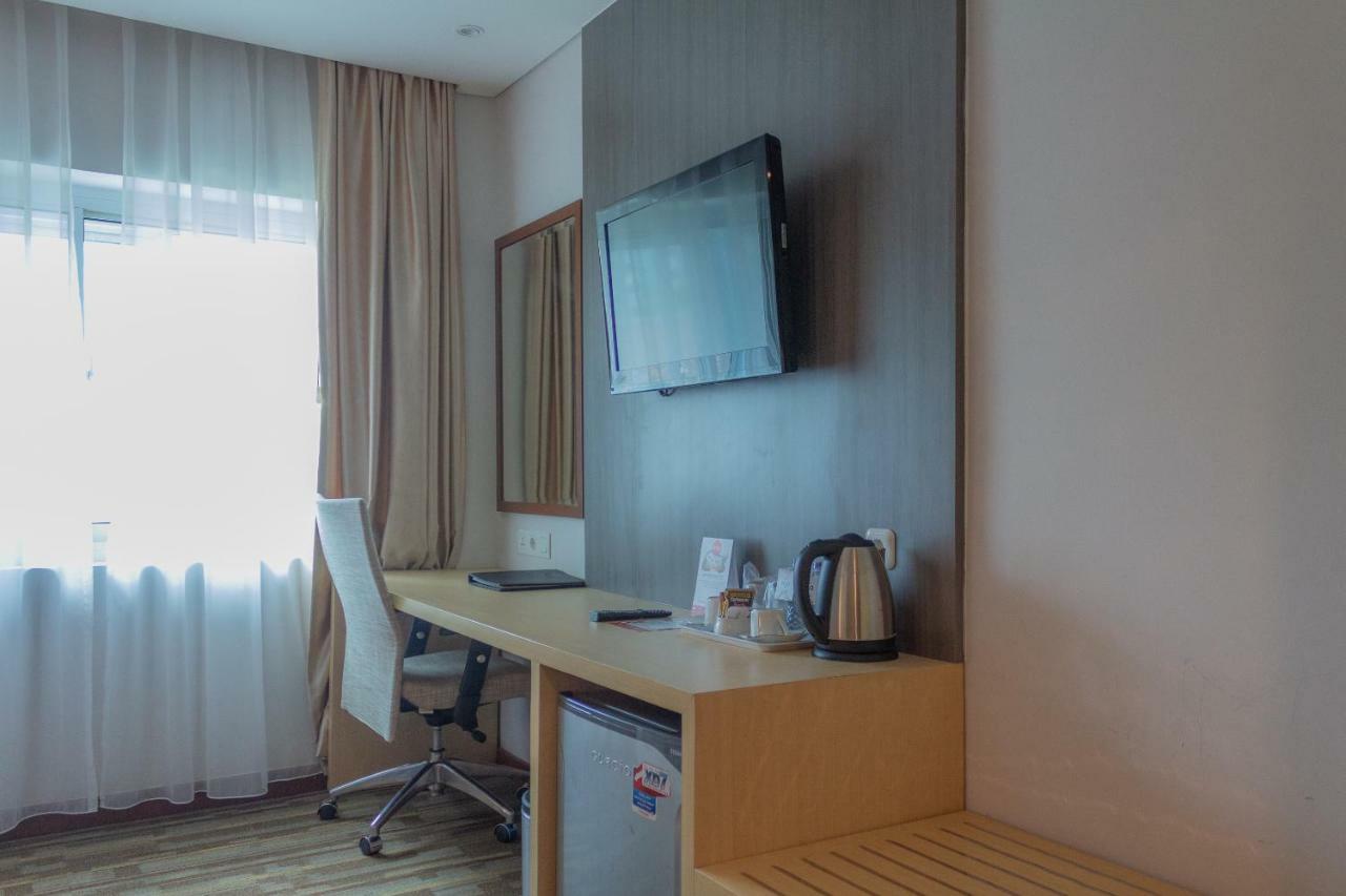 Collection O 7 Hotel Melawai Jakarta Exterior photo