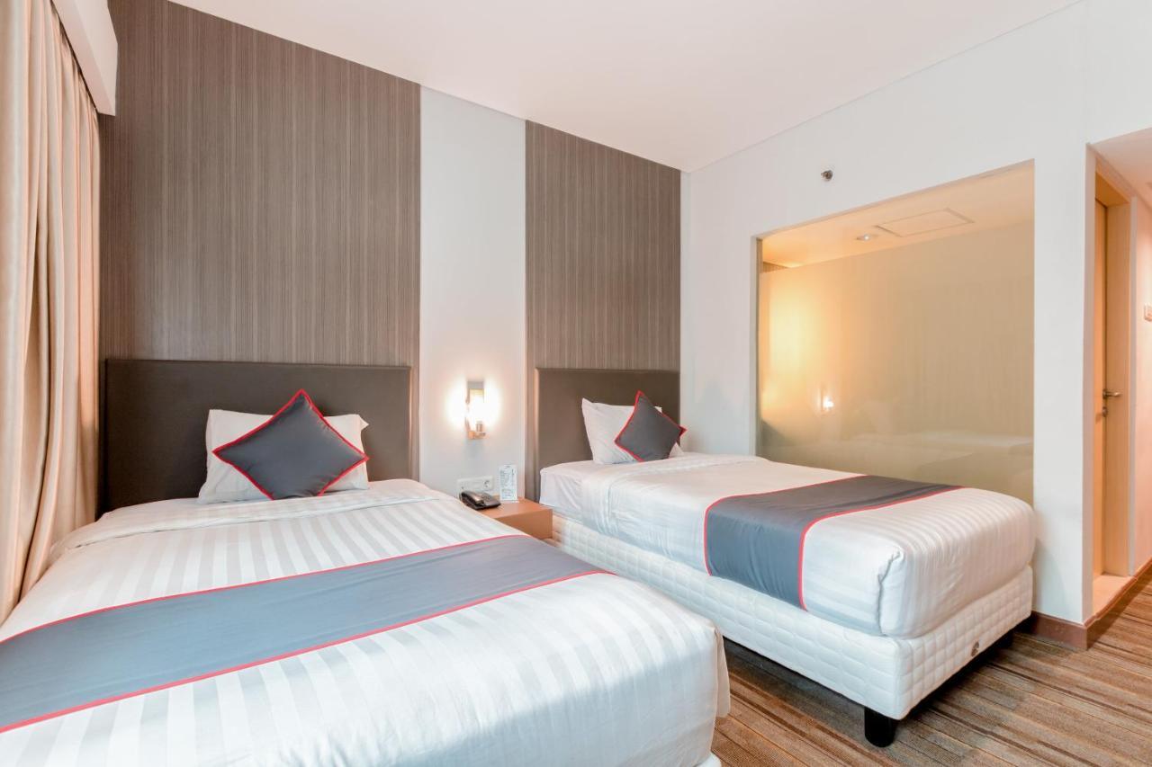 Collection O 7 Hotel Melawai Jakarta Exterior photo
